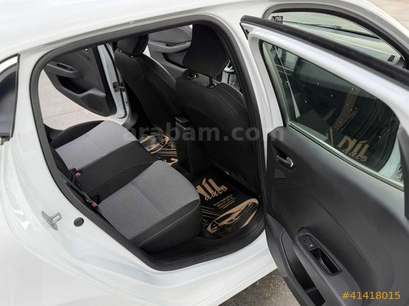 2023 CLİO 1.0 EVOLUTİON 1.0 TCE OTOMATİK 62.000 KM HATASIZ