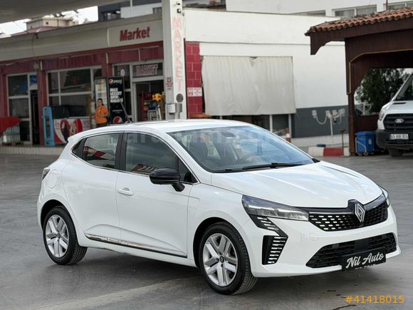 2023 CLİO 1.0 EVOLUTİON 1.0 TCE OTOMATİK 62.000 KM HATASIZ