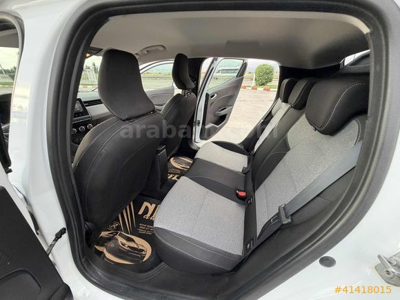 2023 CLİO 1.0 EVOLUTİON 1.0 TCE OTOMATİK 62.000 KM HATASIZ