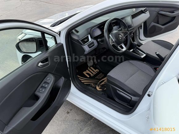 2023 CLİO 1.0 EVOLUTİON 1.0 TCE OTOMATİK 62.000 KM HATASIZ