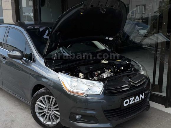 CİTROEN C4 2012 CONFORT PLUS OTOMATİK VİTES 104 BİN KİLOMETREDE