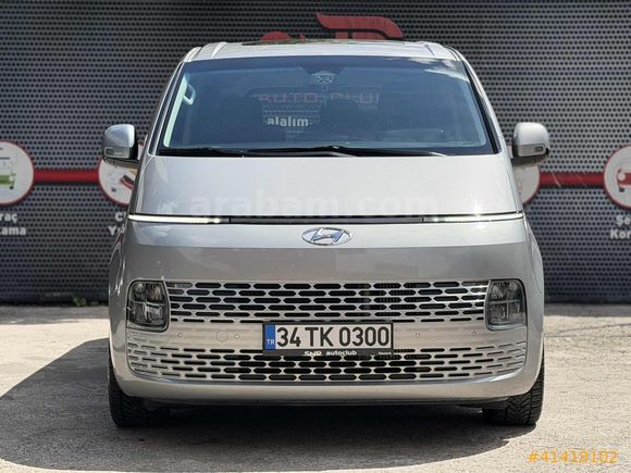 HYUNDAİ STARİA 4X4 CAMTAVAN*CARPALY*GERİ GÖRÜŞ*K.AYN
