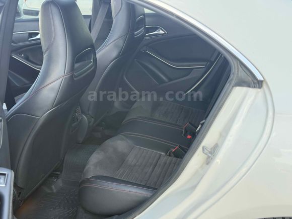2014 EMSALSİZ TEMİZLİKTE CLA180 AMG