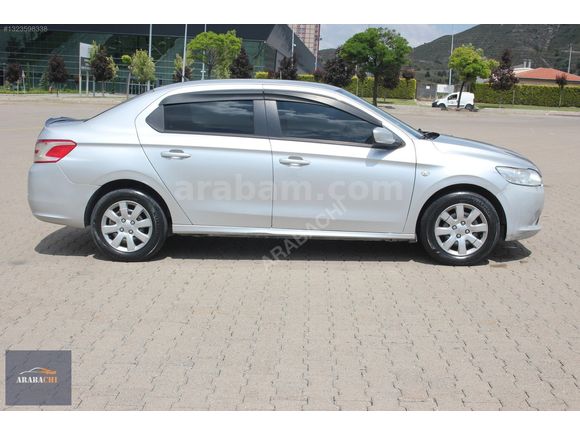 ARABACHI'DAN DÜŞÜK KM PEUGEOT 301