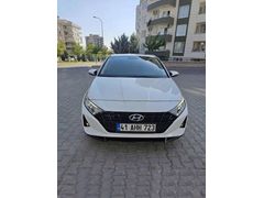 Sahibinden Hyundai i20 1.4 MPI Style Plus 2021 Model 