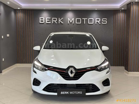OTOMATİK 2020 RENAULT CLİO 1.3 TCE TOUCH EDC 101 BİNDE