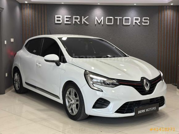 OTOMATİK 2020 RENAULT CLİO 1.3 TCE TOUCH EDC 101 BİNDE
