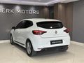 OTOMATİK 2020 RENAULT CLİO 1.3 TCE TOUCH EDC 101 BİNDE