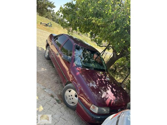 Opel Vektra 1.6