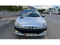 Sahibinden Peugeot 206 1.6 HDi Comfort 2010 Model  250.000 km Gri (Gümüş)