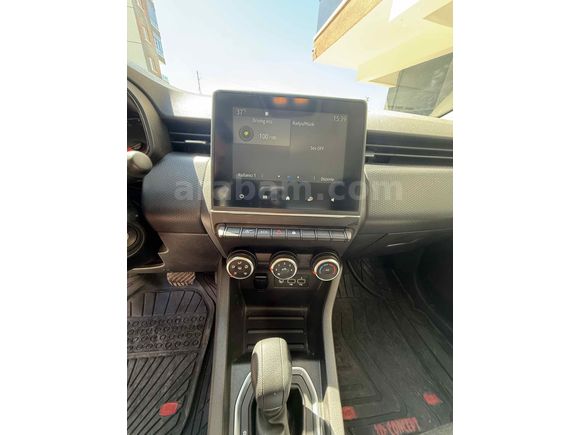 Sahibinden Renault Clio 1.0 TCe Touch 2021 Model 
