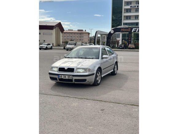 Degişensiz Skoda octavia 1.6 benzin lpg