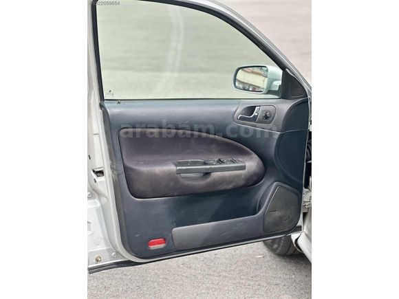 Degişensiz Skoda octavia 1.6 benzin lpg