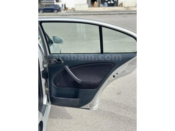 Degişensiz Skoda octavia 1.6 benzin lpg