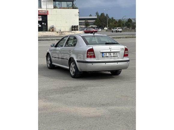 Degişensiz Skoda octavia 1.6 benzin lpg