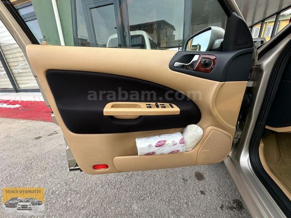 SKODA OCTAVİA 1.6 ELEGANS 102 HP BENZİN-LPG 2004 MODEL