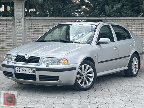 AUTO CUP10'dan HATASIZ SUNROOF'lu SKODA OCTAVİA