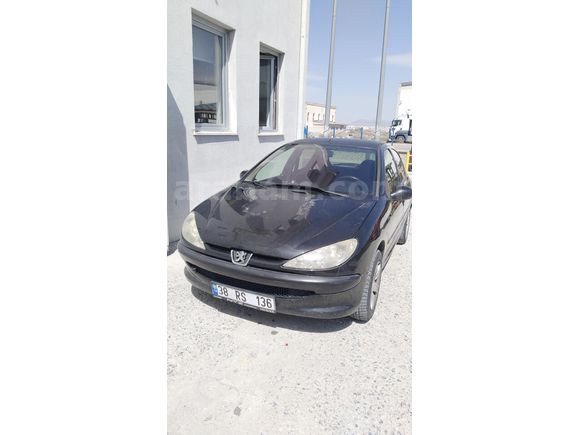 Sahibinden Peugeot 206 1.4 X-Line 2004 Model