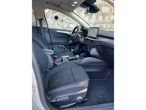 Galeriden Ford Focus 1.5 EcoBlue Titanium Stil 2024 Model İzmir