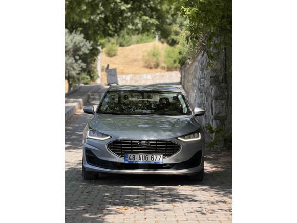 Galeriden Ford Focus 1.5 EcoBlue Titanium Stil 2024 Model İzmir