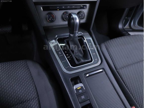 2017 MDL OTOMTİK PASSAT KAPUT TAVAN BAGAJ BOYASIZ TEK DEĞİŞEN