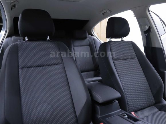 2017 MDL OTOMTİK PASSAT KAPUT TAVAN BAGAJ BOYASIZ TEK DEĞİŞEN