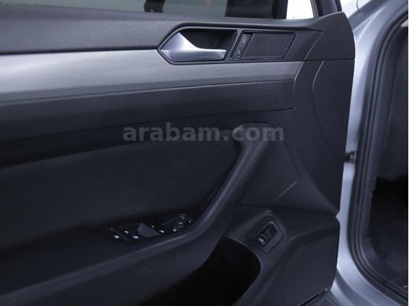 2017 MDL OTOMTİK PASSAT KAPUT TAVAN BAGAJ BOYASIZ TEK DEĞİŞEN