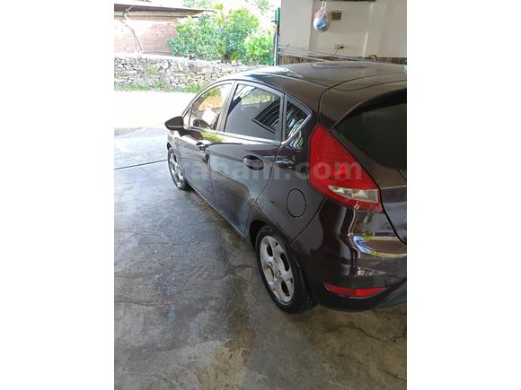 Sahibinden Ford Fiesta 1.4 Titanium X 2011 Model