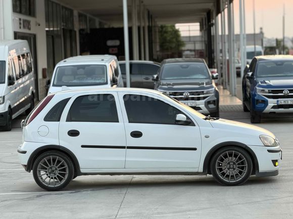 Sahibinden Opel Corsa 1.3 CDTI Enjoy 2005 Model 