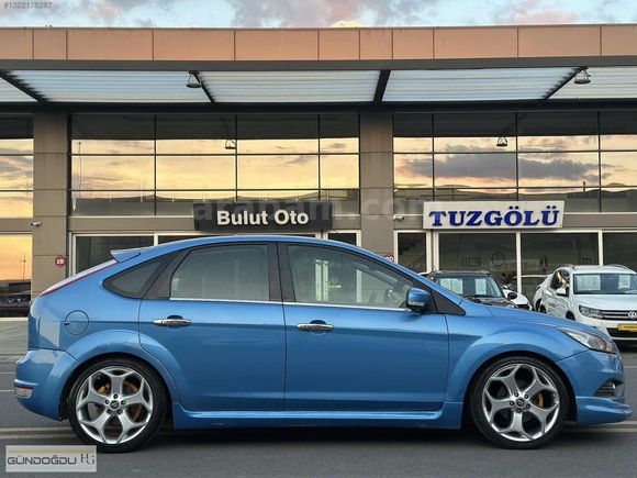 HATASIZ BOYASIZ YAPILI LANSMAN RENK FOCUS 1.6 TİTANİUM