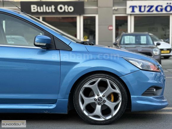 HATASIZ BOYASIZ YAPILI LANSMAN RENK FOCUS 1.6 TİTANİUM