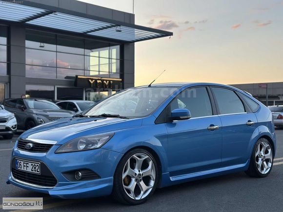 HATASIZ BOYASIZ YAPILI LANSMAN RENK FOCUS 1.6 TİTANİUM