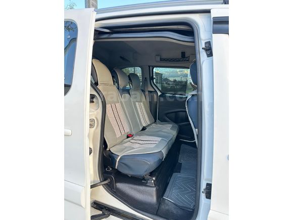 Sahibinden Citroen Berlingo 1.6 HDi Combi Silverline 2011 Model