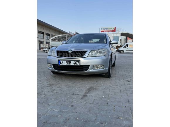 Sahibinden Skoda Octavia 1.6 TDI Elegance 2012 Model  254.000 km Gri (Gümüş)