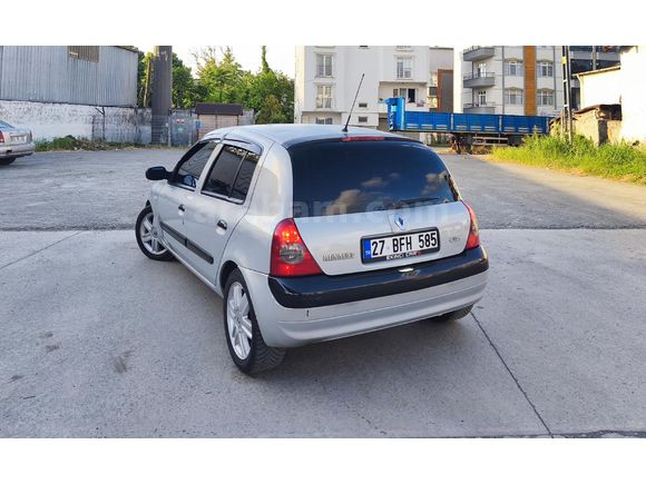Hatasız Clio 2 HB