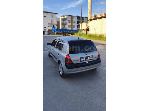 Hatasız Clio 2 HB