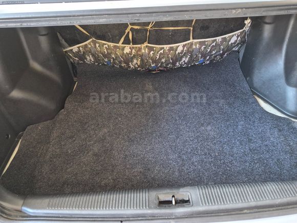 BALIKESİR GÜLDALI'DAN 2002 MODEL 1.3 ORJİNAL KLİMALI LPG ACCENT