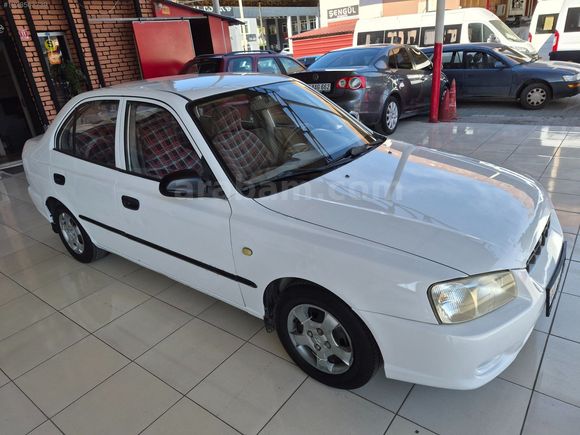 BALIKESİR GÜLDALI'DAN 2002 MODEL 1.3 ORJİNAL KLİMALI LPG ACCENT