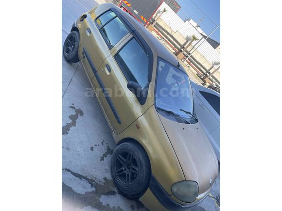 Sahibinden Renault Clio 1.4 RTA 2000 Model 