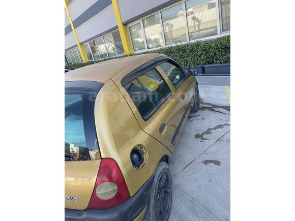 Sahibinden Renault Clio 1.4 RTA 2000 Model 