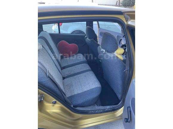Sahibinden Renault Clio 1.4 RTA 2000 Model 