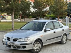 2002 MODEL KLİMALI SIFIR FENNİLİ ÇOK BAKIMLI ALMERA UYGUN RAKAMA