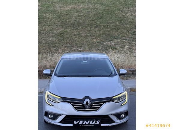 VENÜS OTO 2017 MODEL MEGANE TOUCH EDC+Ç.JANT+ANAHTARSIZ GİRİŞ