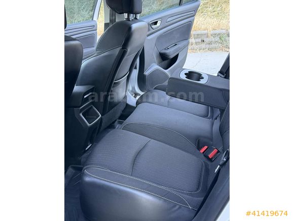 VENÜS OTO 2017 MODEL MEGANE TOUCH EDC+Ç.JANT+ANAHTARSIZ GİRİŞ