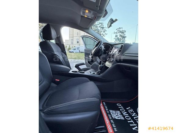 VENÜS OTO 2017 MODEL MEGANE TOUCH EDC+Ç.JANT+ANAHTARSIZ GİRİŞ