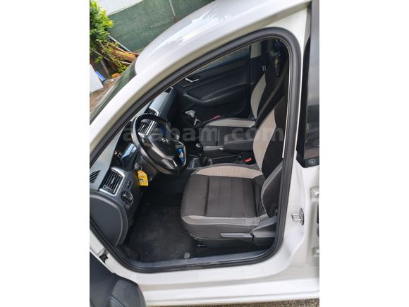 Sahibinden Skoda Rapid 1.4 TDI GreenTec Ambition 2016 Model