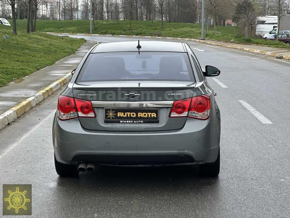 HATASIZ SUNROOFLU GHEVROLET CRUZE 1.6 LS PLUS