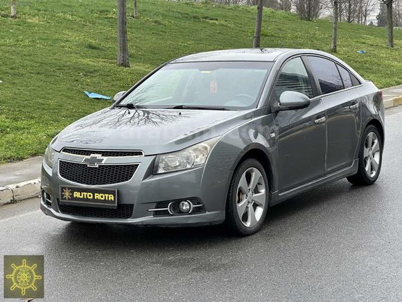 HATASIZ SUNROOFLU GHEVROLET CRUZE 1.6 LS PLUS