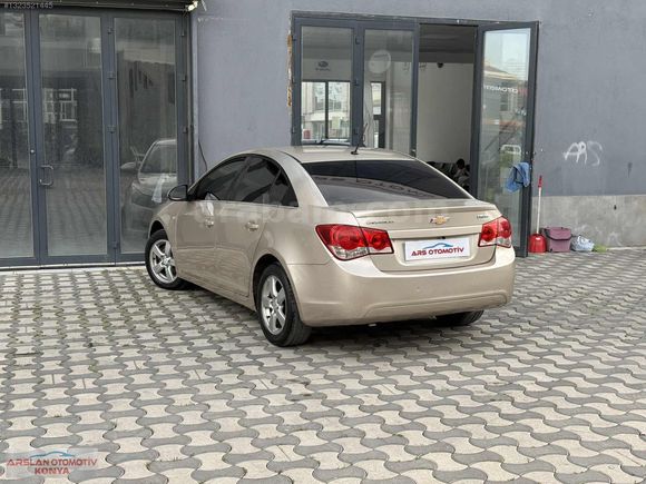 ARS OTOMOTİV DEN 2012 TRAFİK ÇIKIŞLI CHEVROLET CRUZE LS PLUS