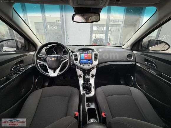 ARS OTOMOTİV DEN 2012 TRAFİK ÇIKIŞLI CHEVROLET CRUZE LS PLUS